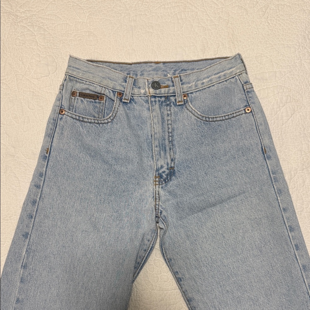 Calvin Klein Women's Light Blue Straight Leg Jeans